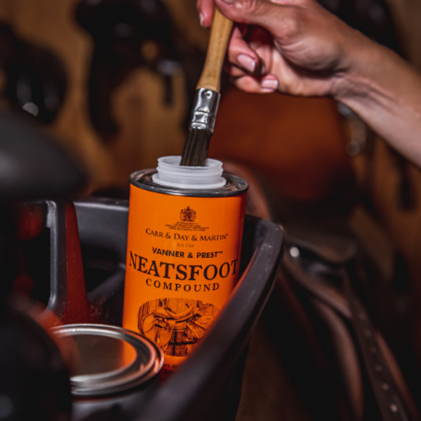 Hovedbilde CDM Neatsfoot Compound